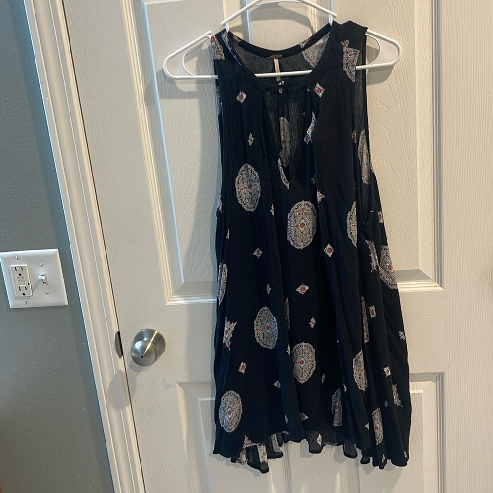 Flowy tank top blouse